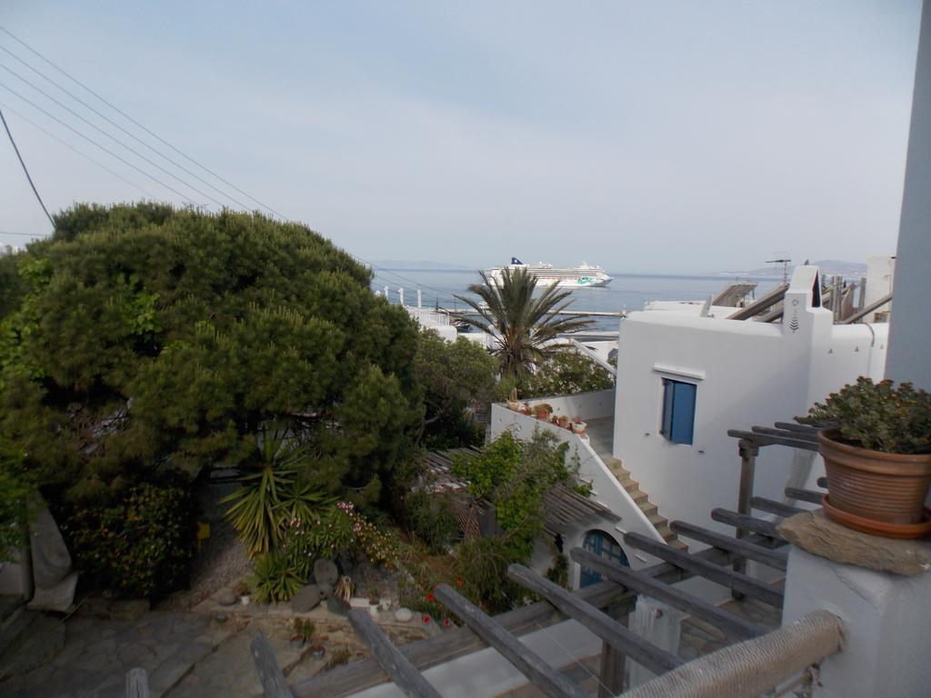Aparthotel & Rania
