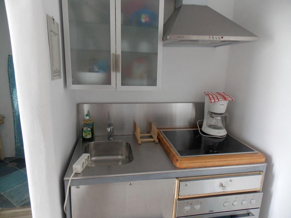 & Rania Aparthotel